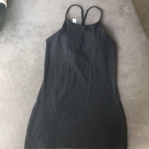 Black lululemon tank